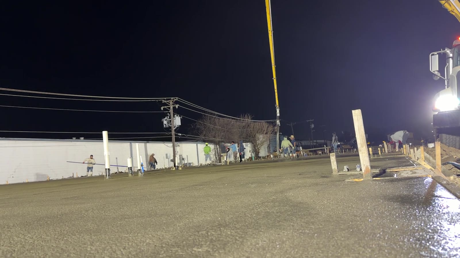 Overnight commercial concrete slab pour